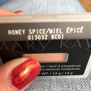 Mary Kay Honey Spice eye shadow single